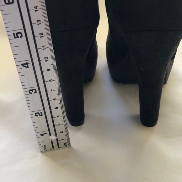 New Womens size 7 wild diva Black High Heel Ankle Boots with Gold Zipper - Picture 4 of 8